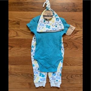 3 piece Chick Pea outfit. NWT!